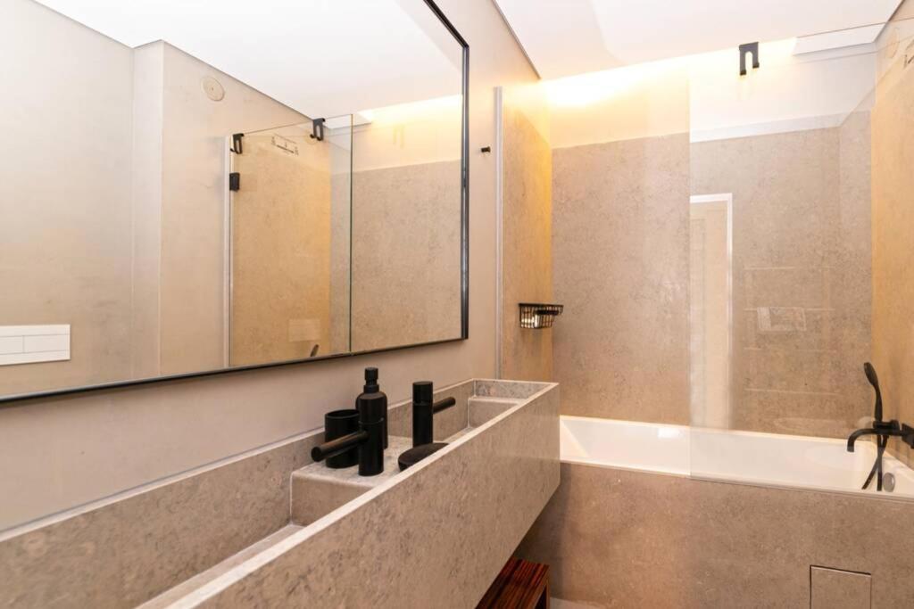 Stylish By Av. Da Liberdade * Lissabon